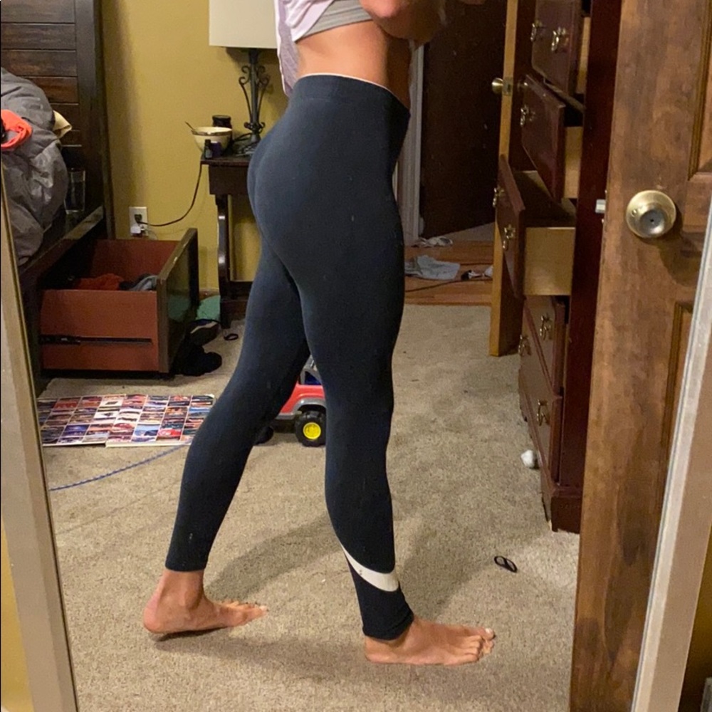 Black nike leggings S